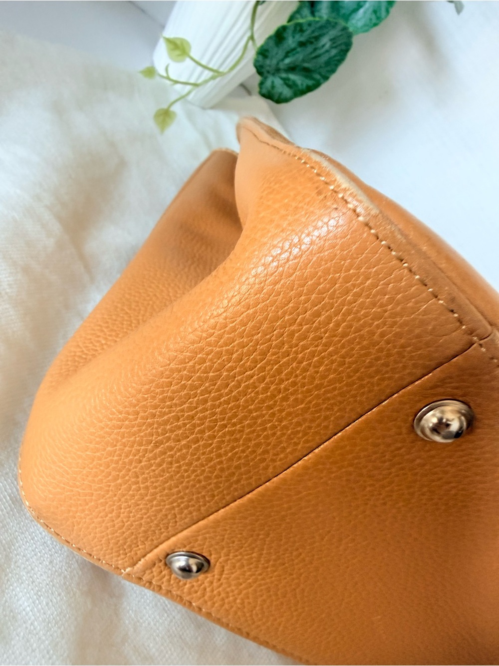 Longchamp Rozo Cognac Leather Structured Top-Handle Tote. - Picture 10 of 17